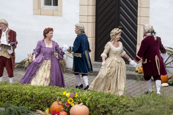 Schlosstanzgruppe Winnenden Barock Tanz Rokoko württembergischer Hof Herzog Carl Eugen